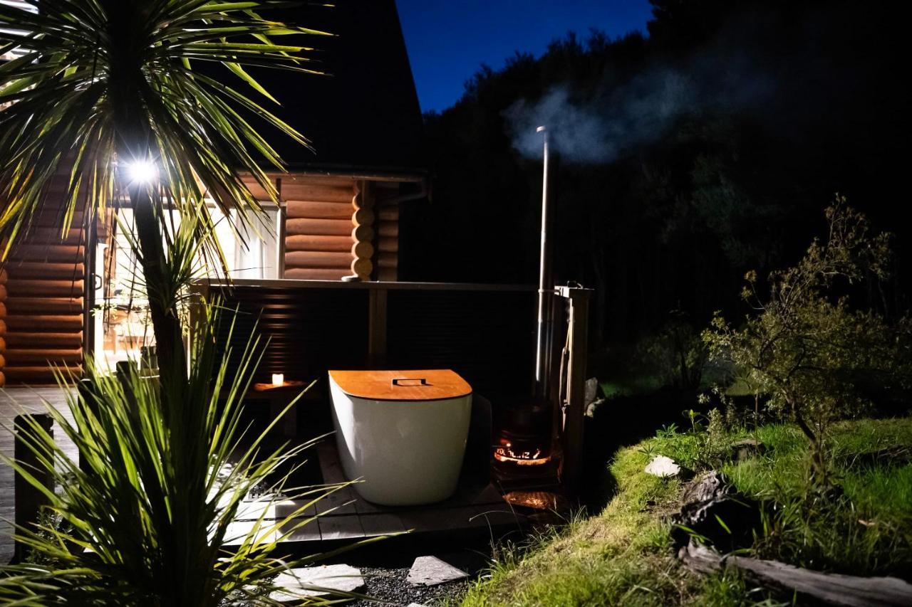 Totara Lodge - Unwind, Relax & Enjoy - Mt Lyford Экстерьер фото