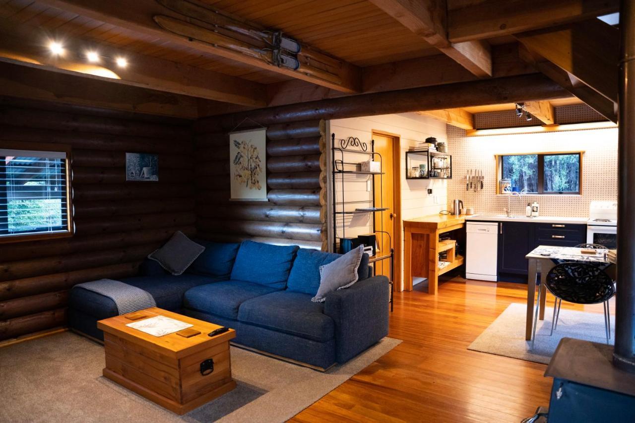Totara Lodge - Unwind, Relax & Enjoy - Mt Lyford Экстерьер фото